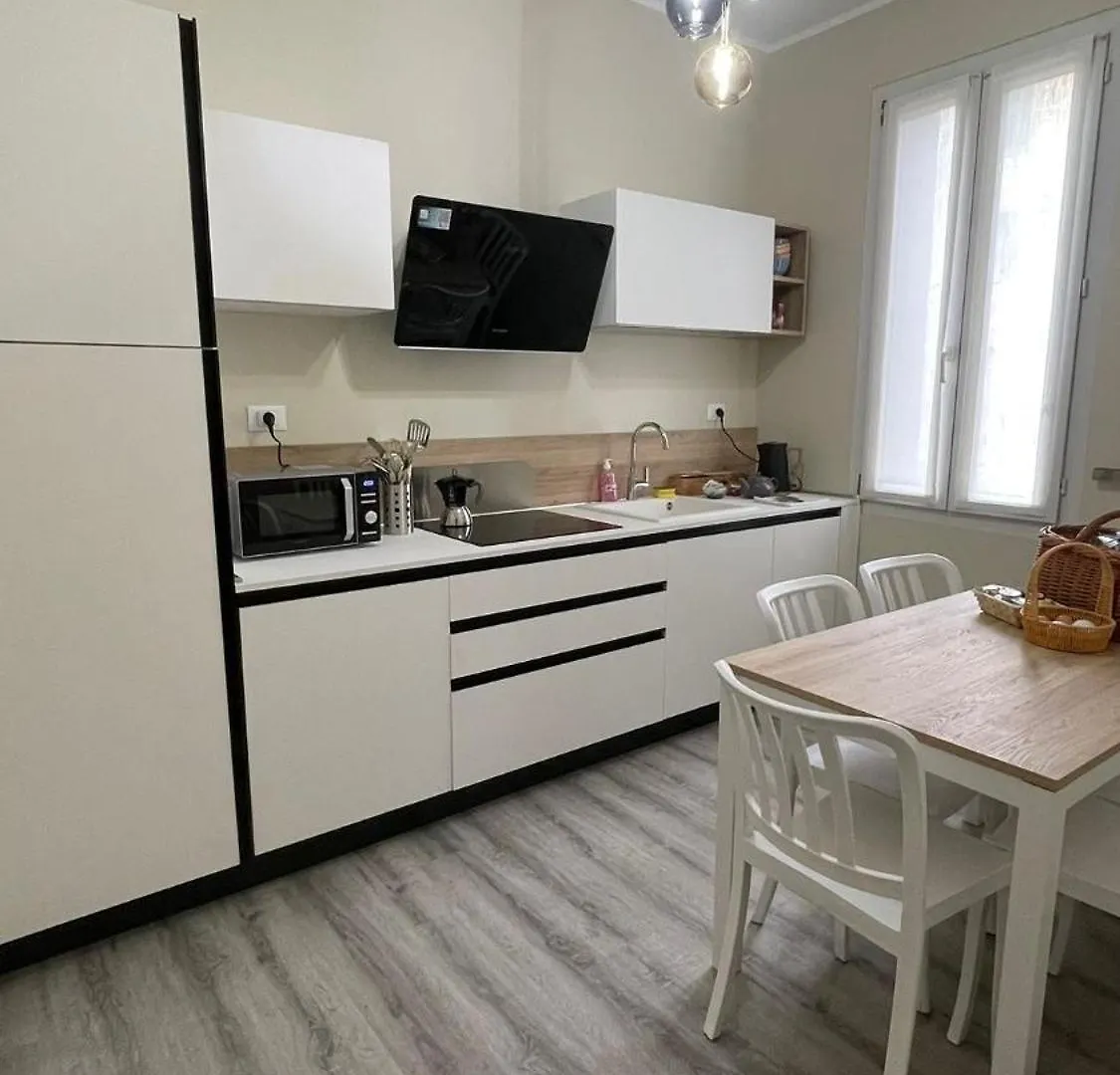 Residenza Stardust Suite With Canal View 베니스 아파트