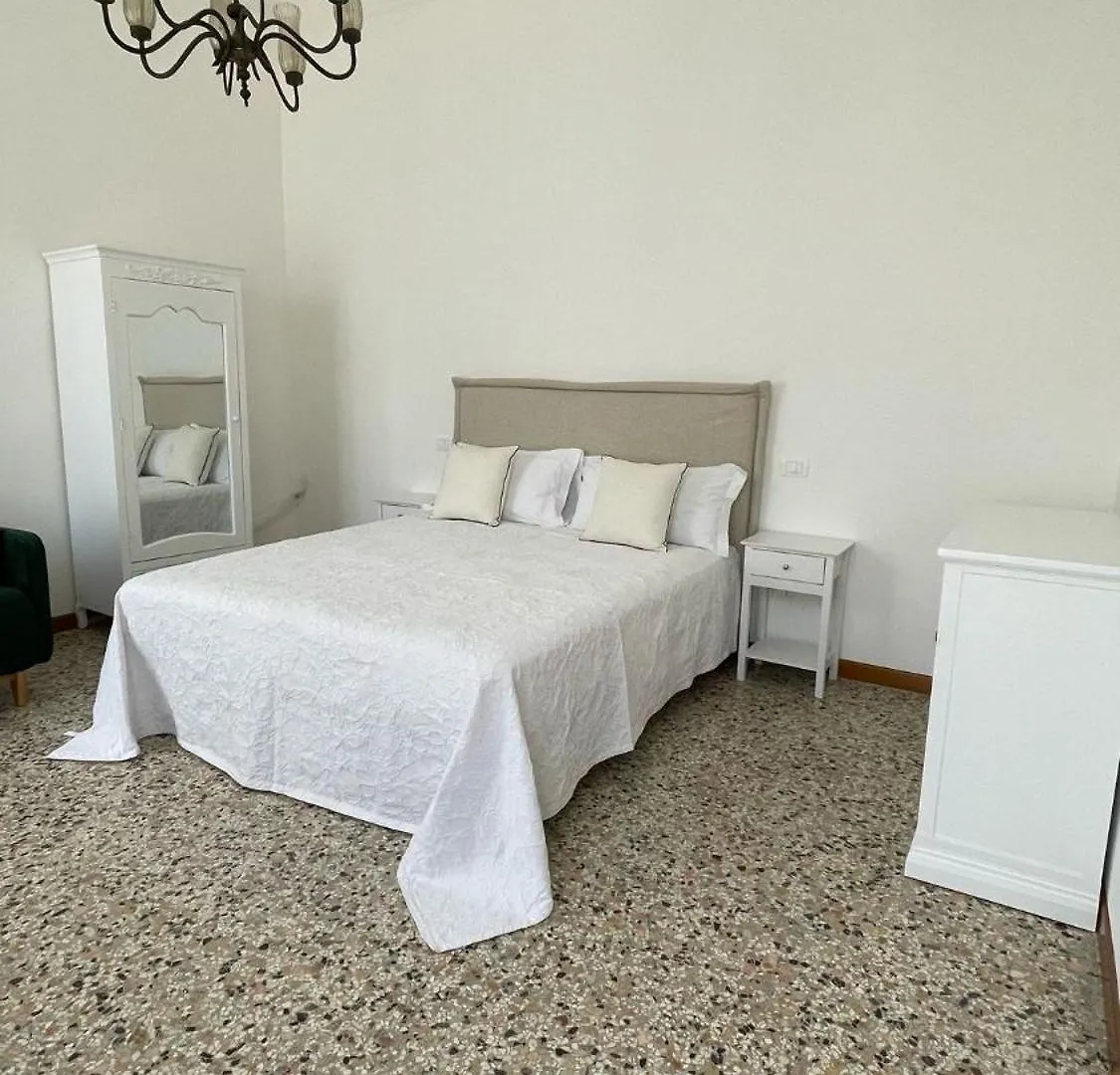 Apartman Residenza Stardust Suite With Canal View Velence